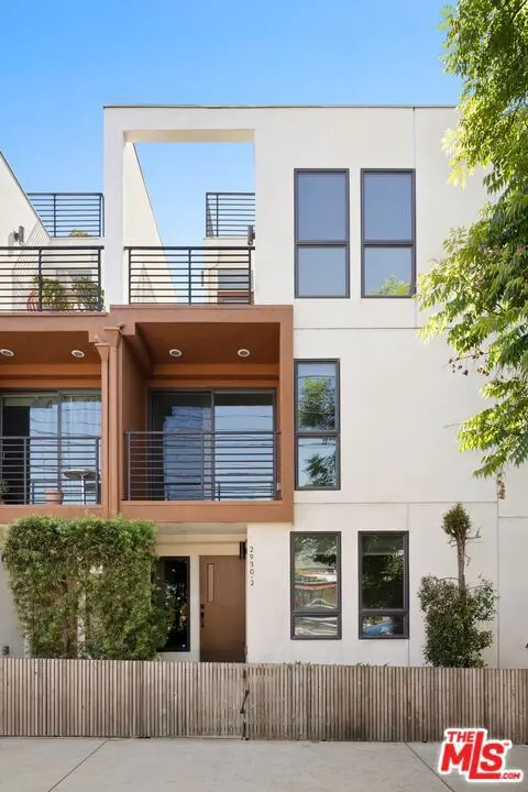 Condominium for sale at 2930 Rowena Avenue 2, Los Angeles, CA featuring 3 beds and 4 baths