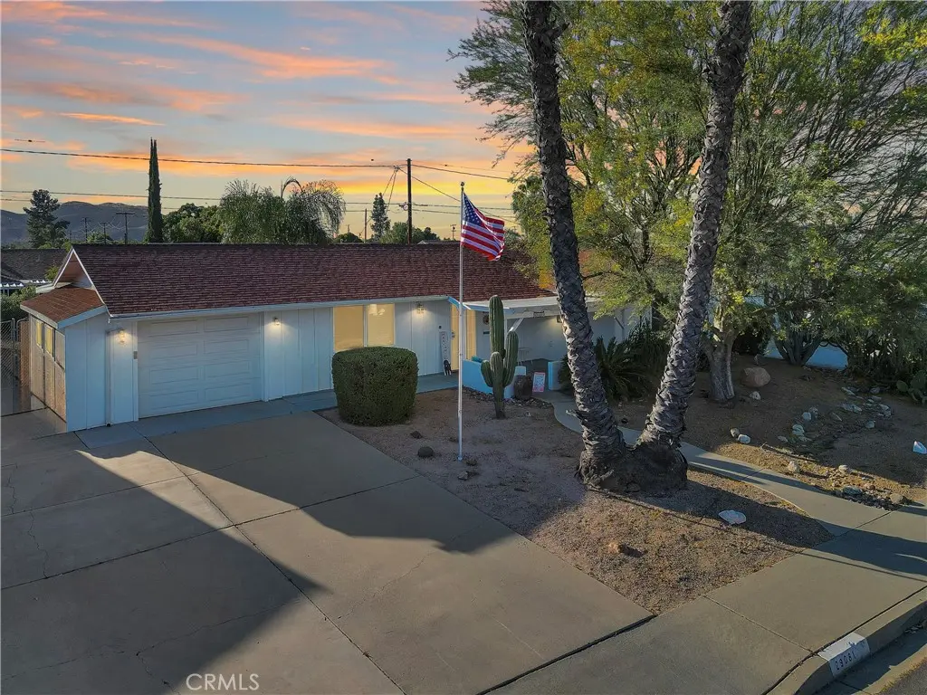 Single Family Residence for sale at 29081 Snead Drive, Menifee, CA featuring 2 beds and 2 baths