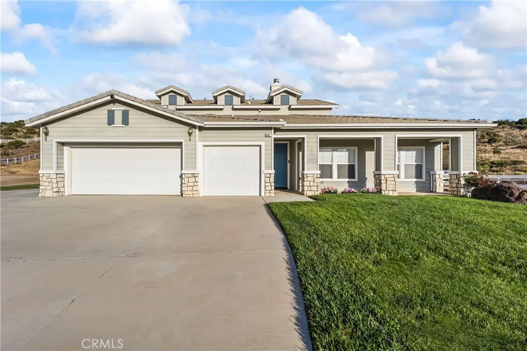 34122 Courtney Terrace, Acton, CA — listing photo 1