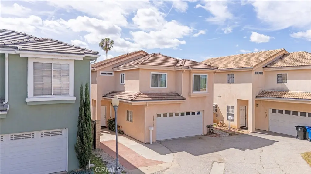 14522 Fox, San Fernando, CA — listing photo 1