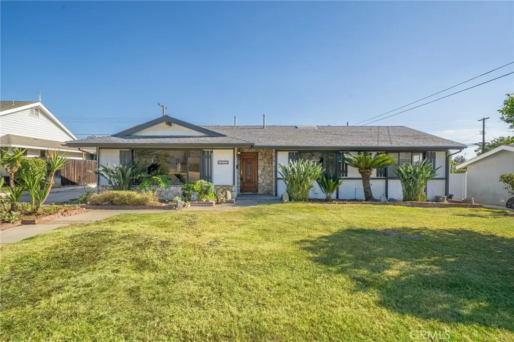 1032 E Buckboard, Glendora, CA — listing photo 1