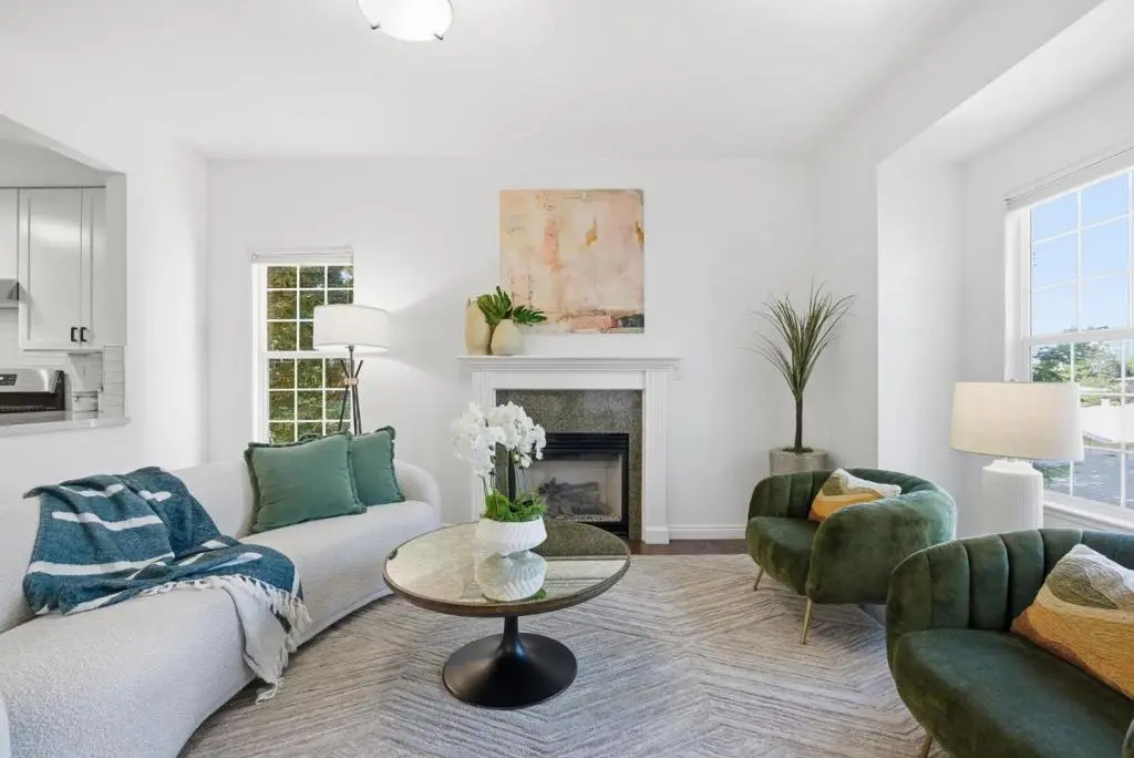 418 E Evelyn Avenue 202, Sunnyvale, CA — listing photo 1