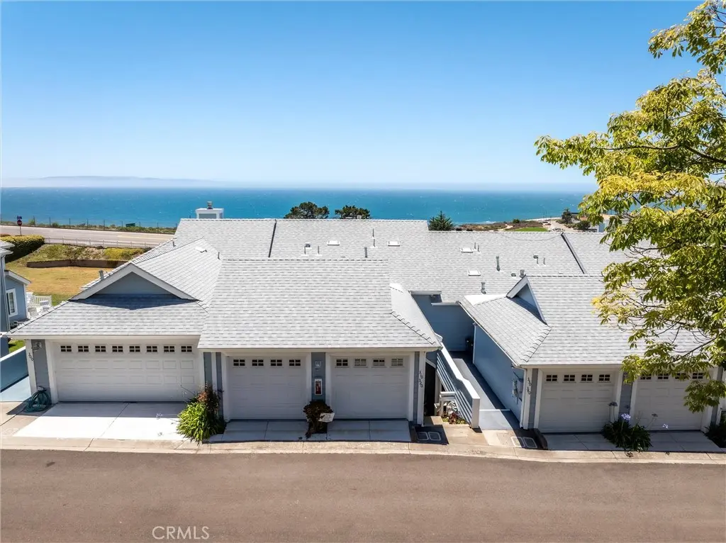 Condominium for sale at 320 Foothill Road 7, Pismo Beach, CA featuring 1 bed and 1 bath