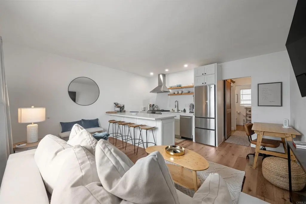 Condominium for sale at 1255 N Harper Avenue 16, West Hollywood, CA featuring 1 bed and 1 bath