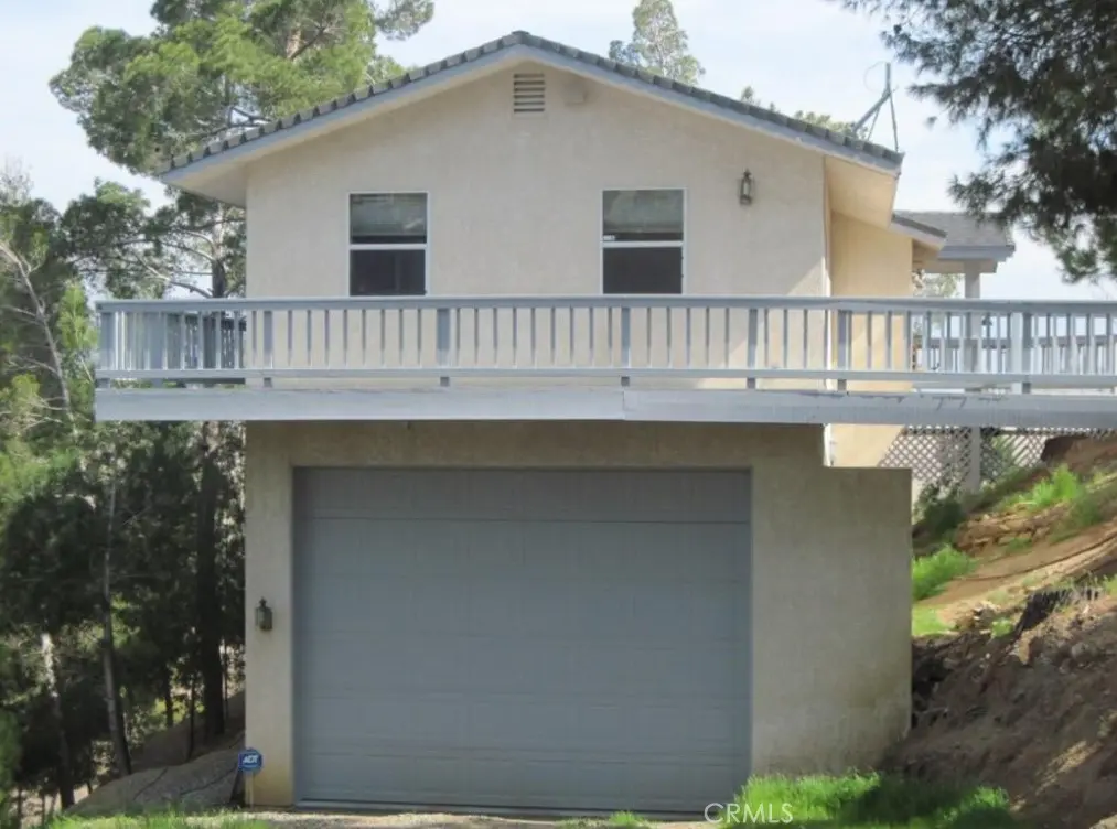 11667 Highway 178, Mountain Mesa, CA — listing photo 1