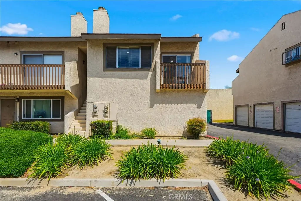 1251 S Meadow 120, Colton, CA — listing photo 1