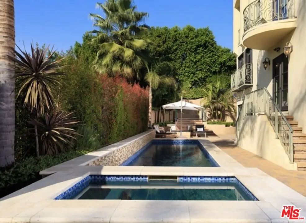 Residential Lease for rent at 3110 Benedict Canyon Drive, Beverly Hills, Los Angeles County, CA featuring 6 beds and 7 baths