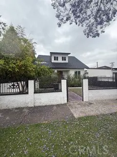 Single Family Residence for sale at 2623 Exposition Place, Los Angeles, CA featuring 4 beds and 3 baths