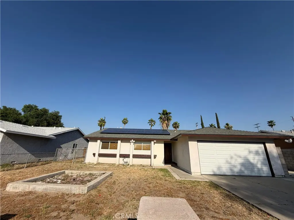 Single Family Residence for rent at 1626 Kirby Court, Redlands, CA featuring 4 beds and 2 baths