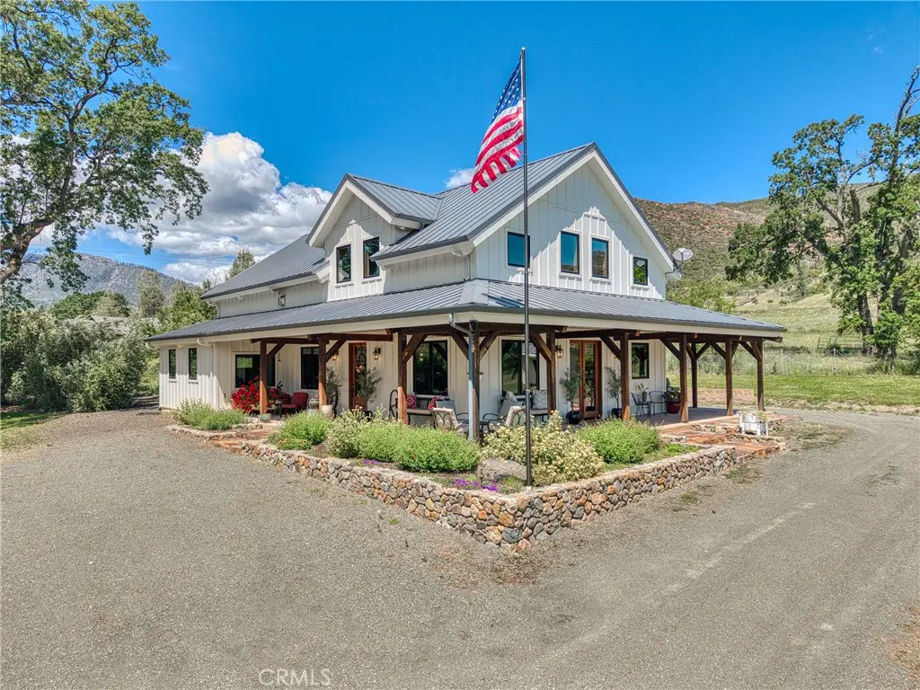 19676 State Highway 175, Middletown, CA — listing photo 1