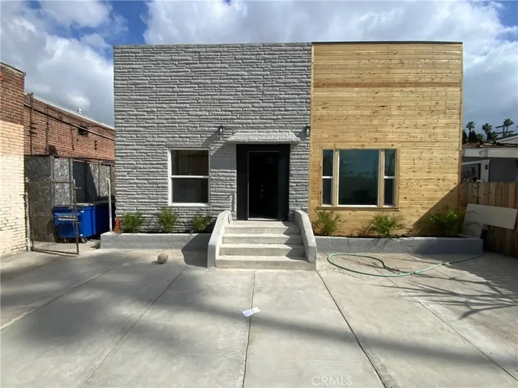Single Family Residence for sale at 4804 S Van Ness, Los Angeles, CA featuring 13 beds and 5 baths