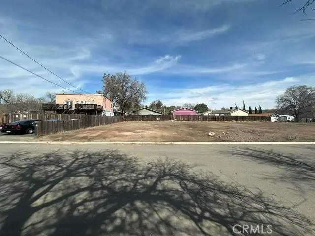 14240 Pearl Avenue, Clearlake, CA — listing photo 1