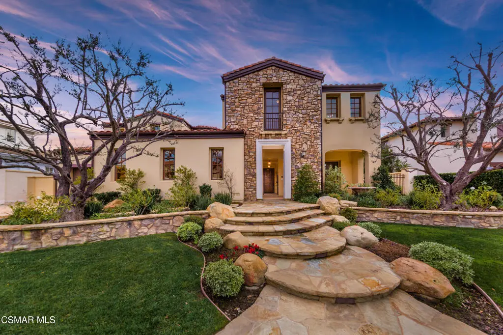 Single Family Residence for sale at 25480 Prado De Oro, Calabasas, CA featuring 5 beds and 6 baths