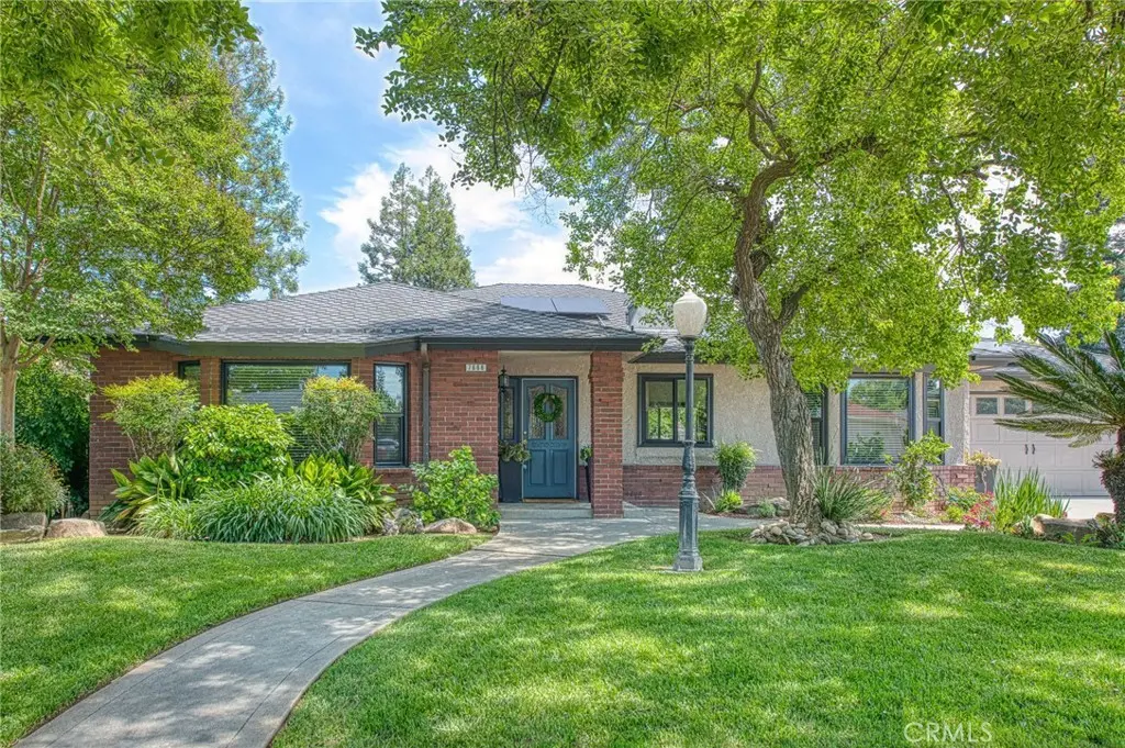 7668 N Hayston, Fresno, CA — listing photo 1