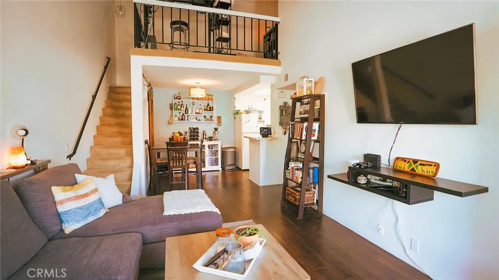Condominium for sale at 7 Via Hermosa, Rancho Santa Margarita, CA featuring 1 bed and 1 bath