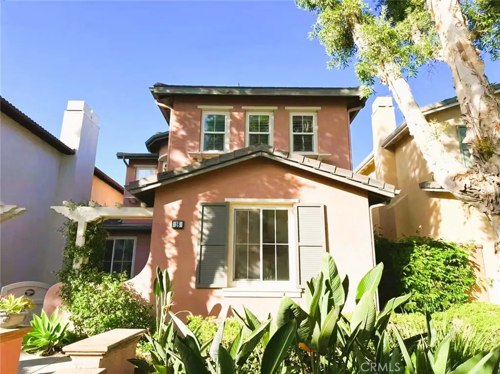 Single Family Residence for rent at 16 Ellistone, Irvine, CA featuring 3 beds and 3 baths