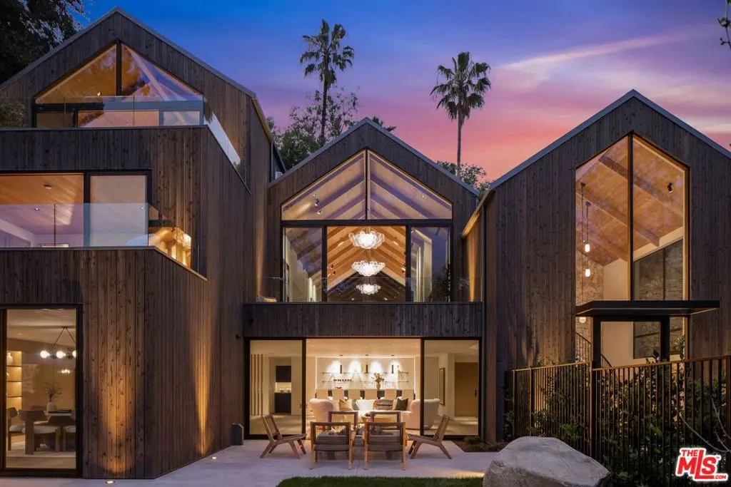 12309 Viewcrest Road, Studio City, CA — listing photo 1