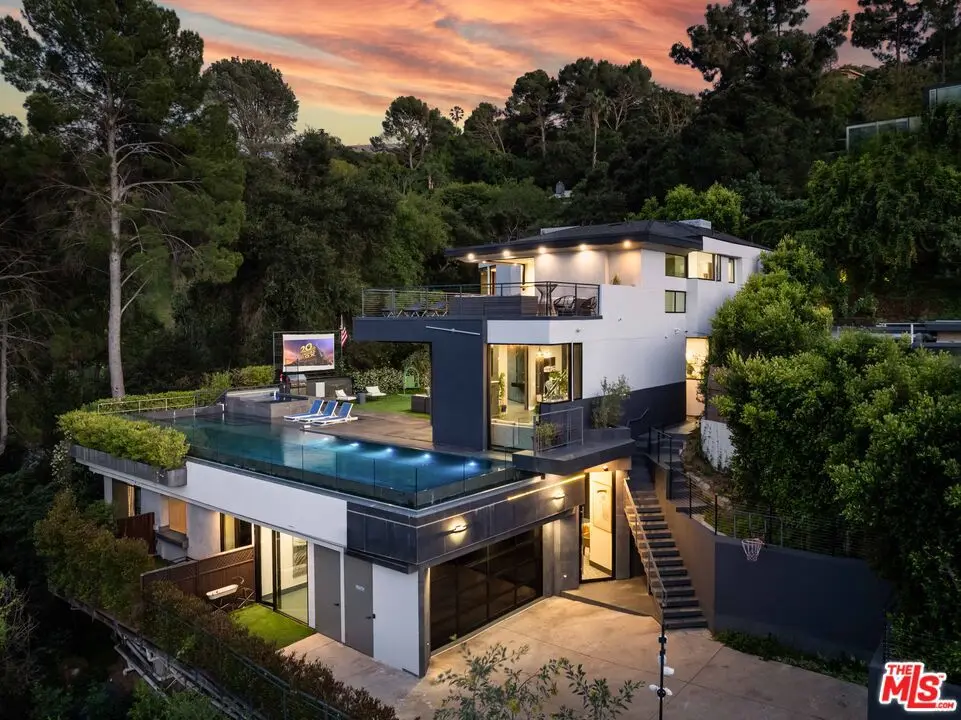 Single Family Residence for sale at 3712 Broadlawn Drive, Los Angeles, CA featuring 6 beds and 7 baths