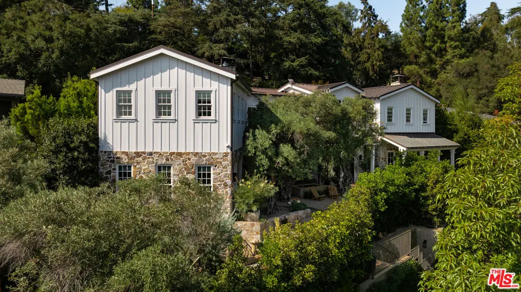 Single Family Residence for sale at 664 Elkins Road, Los Angeles, CA featuring 7 beds and 11 baths