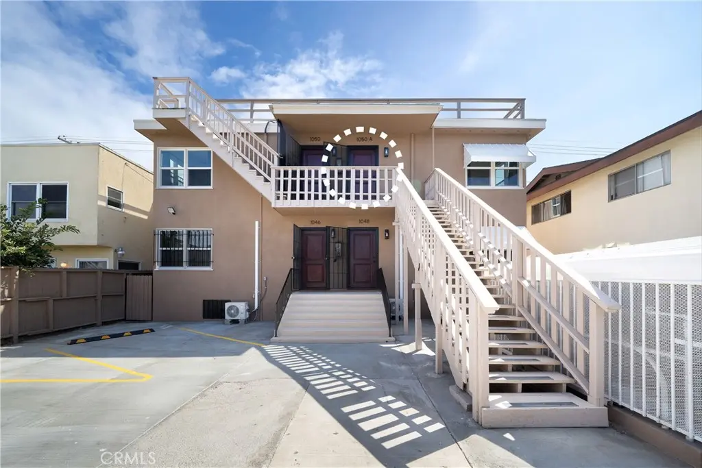 Residential Lease for rent at 1050 A Cedar Avenue, Long Beach, Los Angeles County, CA featuring 2 beds and 1 bath