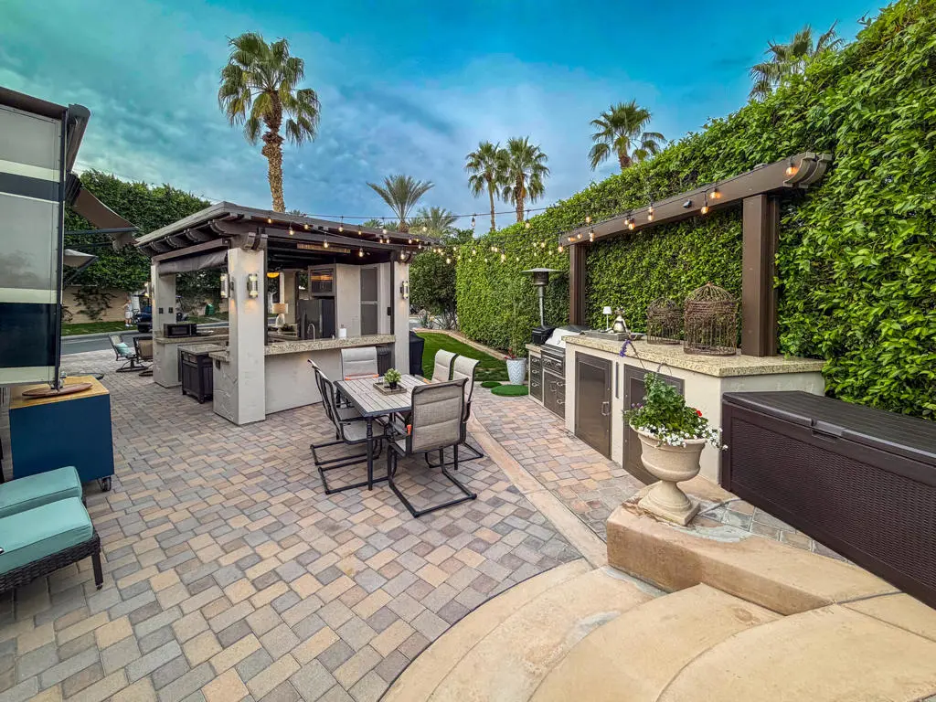 Mobile Home for sale at 80394 Avenue 48 333, Indio, CA