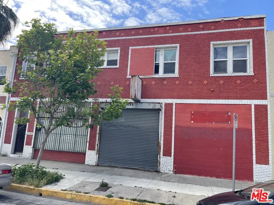 Residential Income for sale at 2720 W 54TH Street, Los Angeles, CA and 7 baths