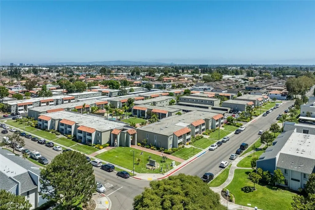 Quadruplex for sale at 17230 San Mateo 20, Fountain Valley, CA