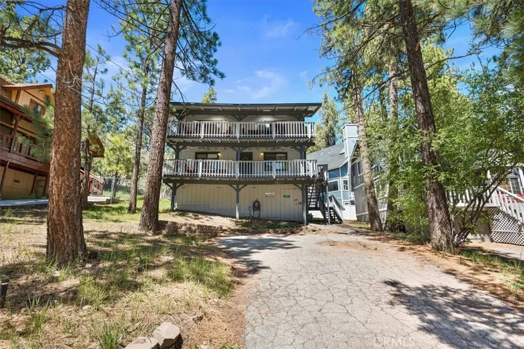 42944 Monterey, Big Bear Lake, CA — listing photo 1