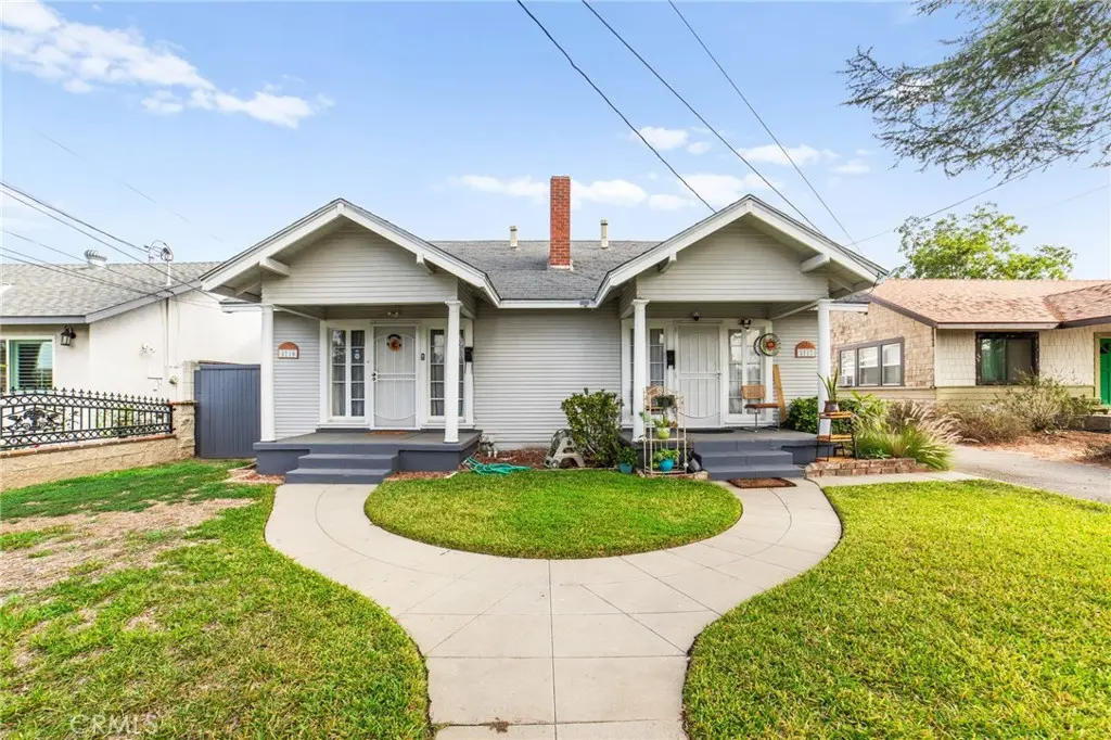 Apartment for sale at 3717 Roosevelt, Riverside, CA