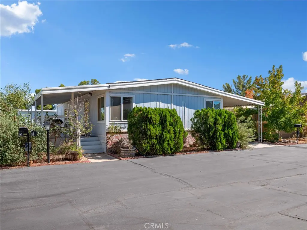 14000 El Evado 4, Victorville, CA — listing photo 1