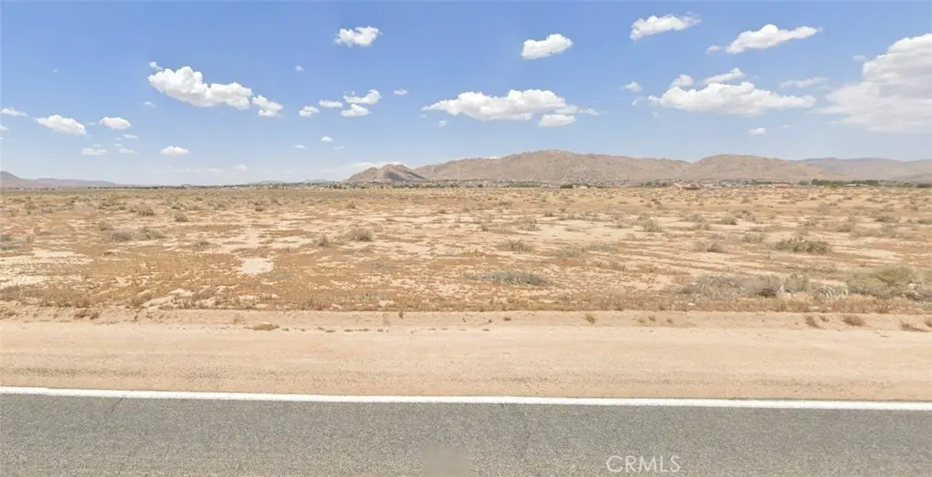 23350 Standing Rock, Apple Valley, CA — listing photo 1