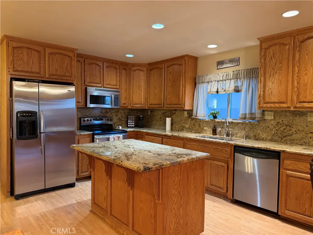 941 Senita, Barstow, CA — listing photo 1