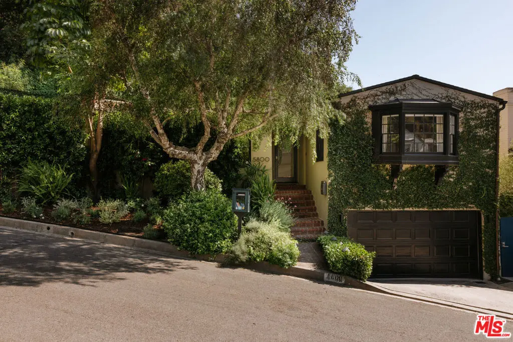 Single Family Residence for sale at 5800 Spring Oak Terrace, Los Angeles, CA featuring 5 beds and 3 baths