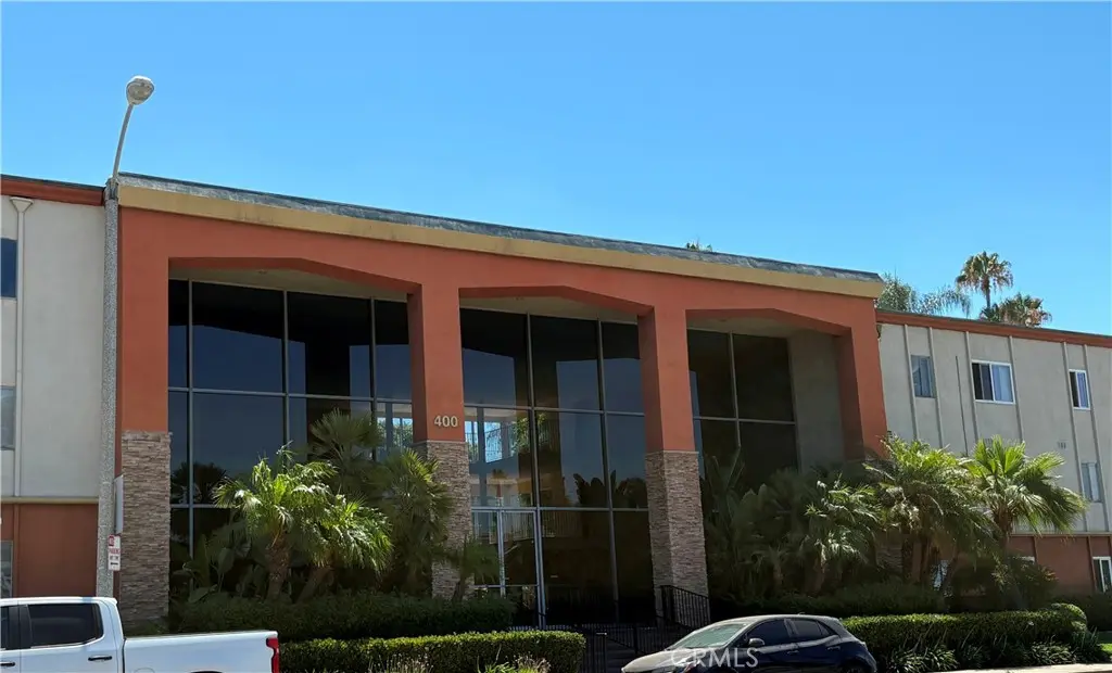 Residential Lease for rent at 400 N ACACIA Avenue, Fullerton, Orange County, CA featuring 1 bed and 1 bath