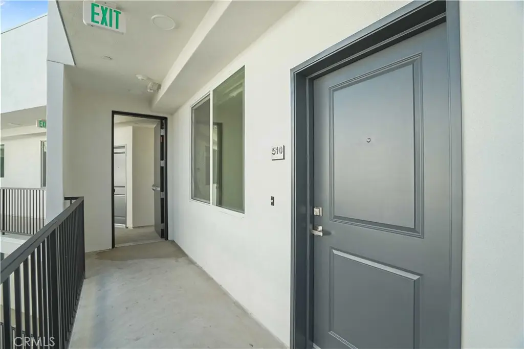 8750 Sepulveda Boulevard 410, North Hills, CA — listing photo 1