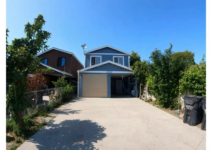 Single Family Residence for sale at 1243 E 100th, Los Angeles, CA featuring 4 beds and 3 baths