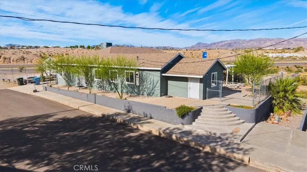 801 Valley Avenue, Needles, CA — listing photo 1