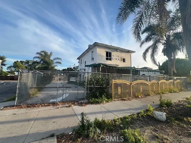 604 E Mission, Pomona, CA — listing photo 1