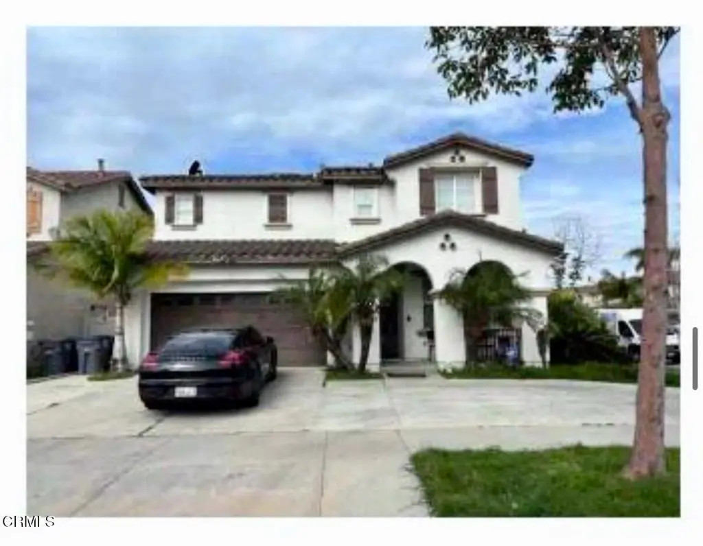 Single Family Residence for sale at 3001 Naples Drive, Oxnard, CA featuring 4 beds and 3 baths
