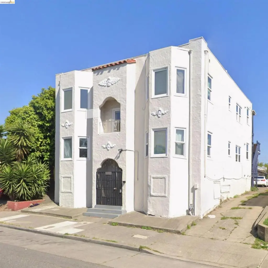 Residential Lease for rent at 2684 73rd Avenue, Oakland, CA featuring 1 bed and 1 bath