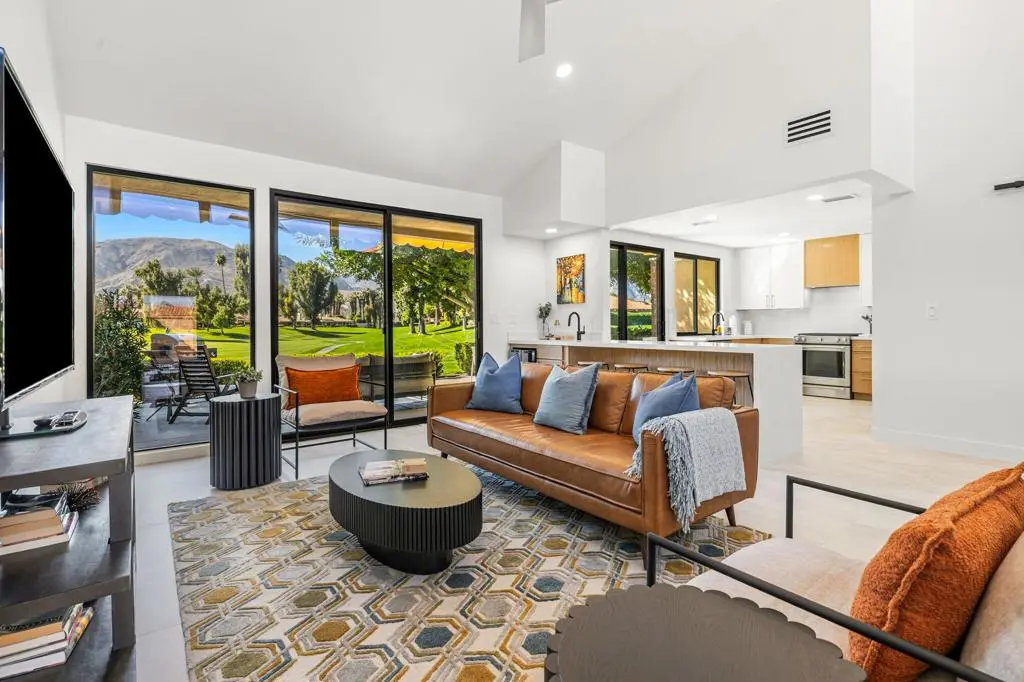 179 Gran Via, Palm Desert, CA — listing photo 1