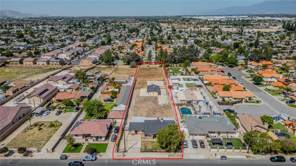 Single Family Residence for sale at 732 S Acacia, Rialto, CA featuring 4 beds and 2 baths
