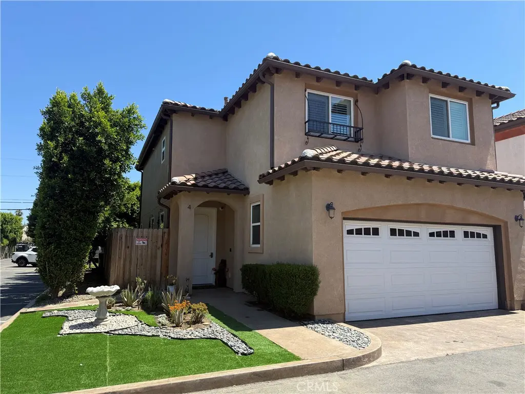 8621 Noble Avenue 4, North Hills, CA — listing photo 1
