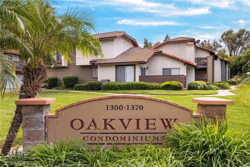 Condominium for sale at 1336 Brentwood, Corona, CA featuring 2 beds and 2 baths