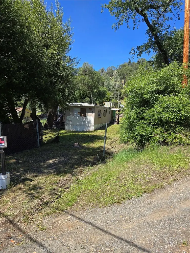 4680 Foothill, Lucerne, CA — listing photo 1