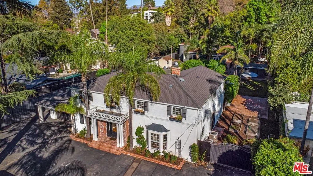 3726 Laurel Canyon Boulevard, Studio City, CA — listing photo 1