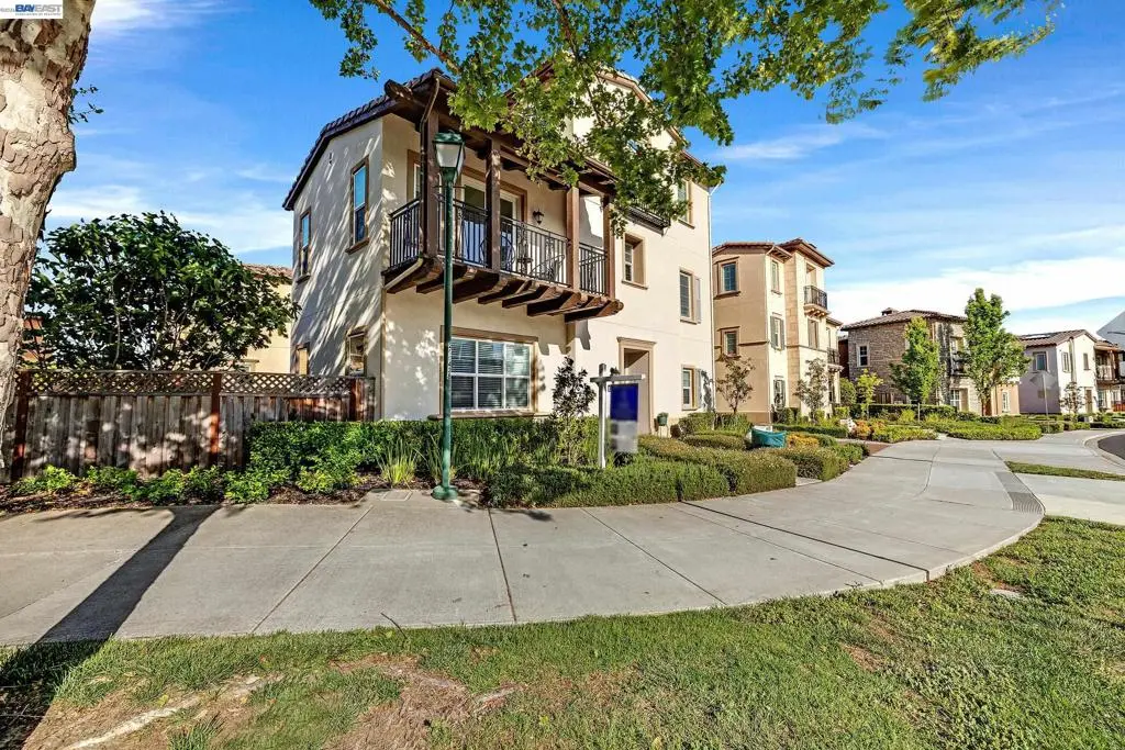 Single Family Residence for sale at 6180 Alpine Blue Dr, San Ramon, CA featuring 4 beds and 4 baths
