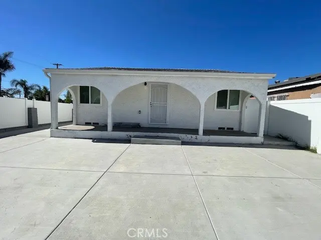 10802 Crockett Street, Sun Valley, CA — listing photo 1