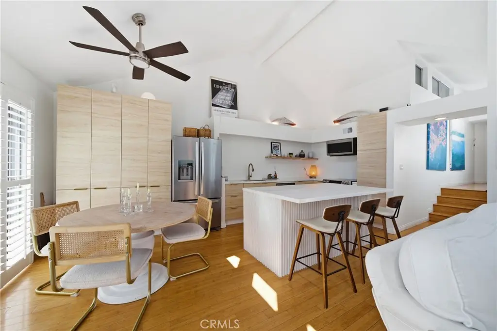 Condominium for sale at 805 Grayling Bay 46, Costa Mesa, CA featuring 2 beds and 2 baths