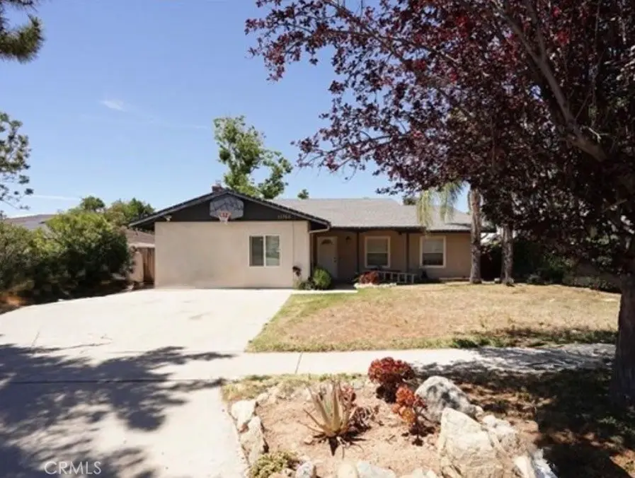 11764 Sutter Avenue, Yucaipa, CA — listing photo 1